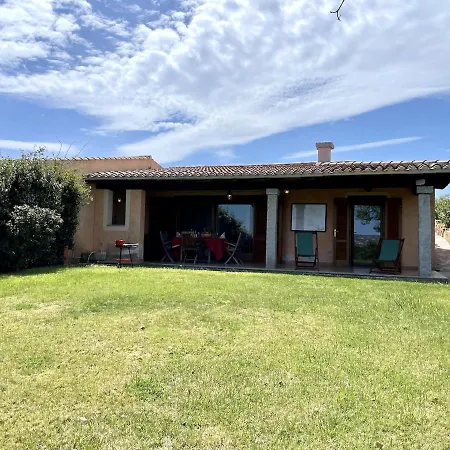 Willa Salinedda Giardino Vista Mare *