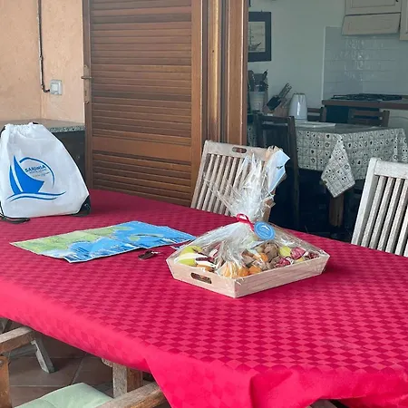 Willa Salinedda Giardino Vista Mare